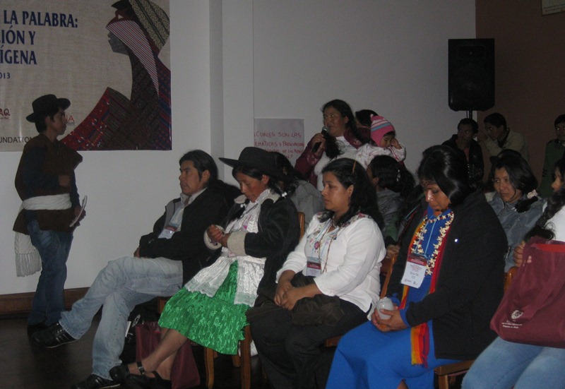 Comunicadores y comunicadoras indígenas tejen palabra y acción desde Perú
