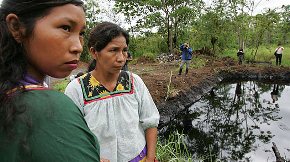 Ecuador denuncia “la mano sucia de Chevron”