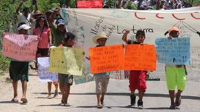 México: Marcha en rechazo a la Presa La Parota